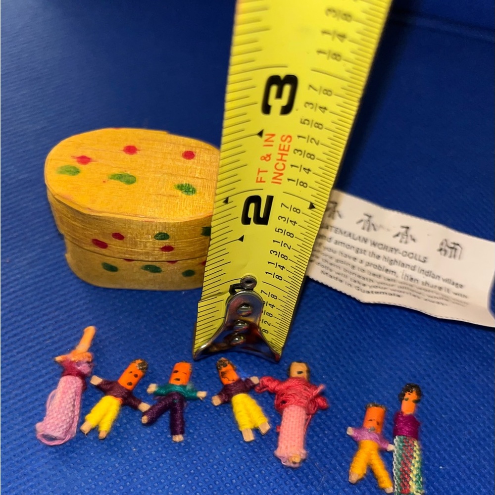 Small Guatemalan Worry Dolls - Picture 5 of 5